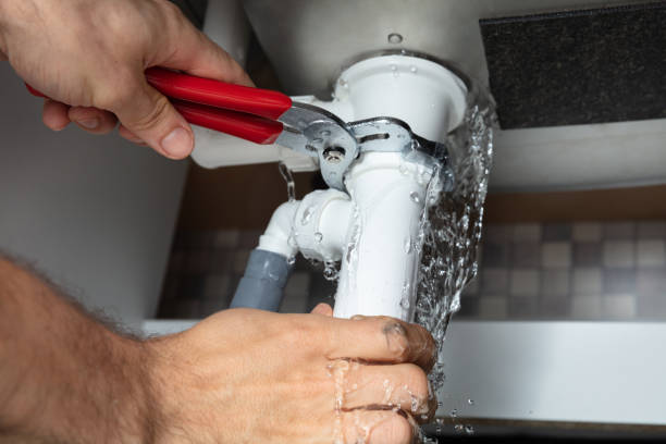 Best Emergency water damage restoration  in Hasley Nyon, CA
